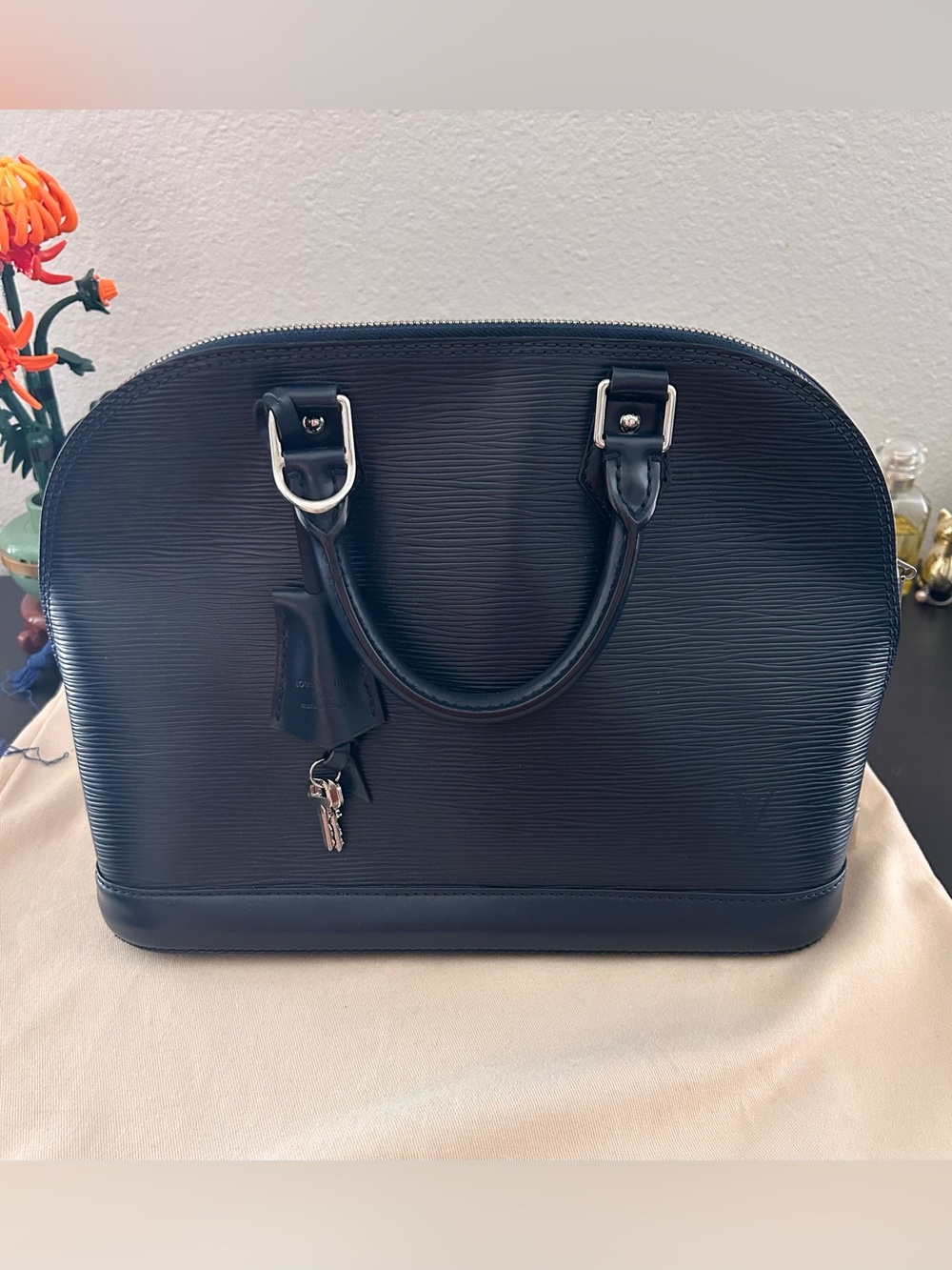 Louis Vuitton Epi Alma PM Naby/Dark Blue